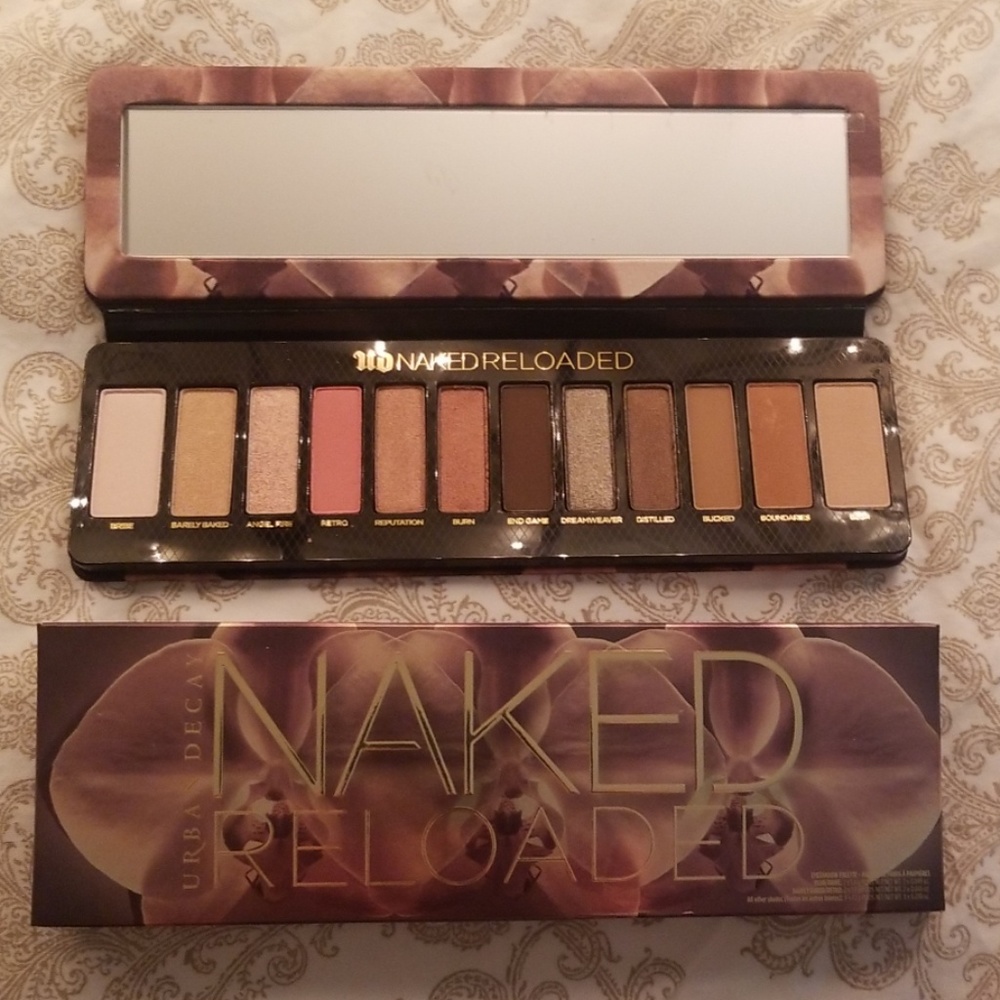 Urban Decay Naked Reloaded eyeshadow palette *nib* - Picture 1 of 4